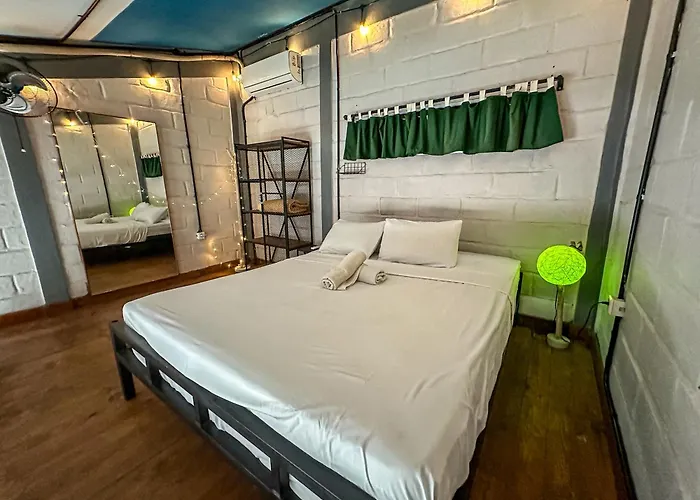 1br Mezzanine Loft With Shared Pool, Fitness And Private Kitchen In